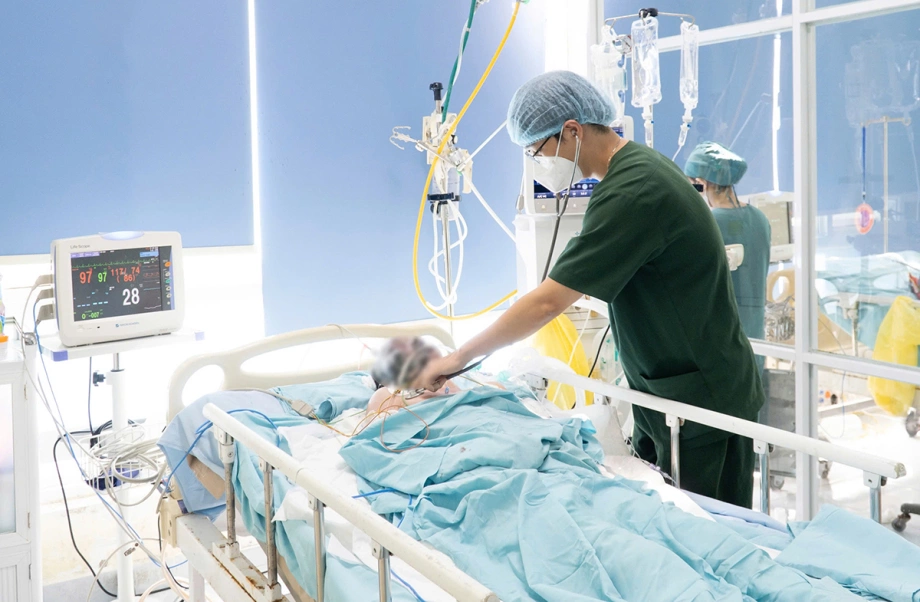 Phản ứng từ chính quyền và công ty