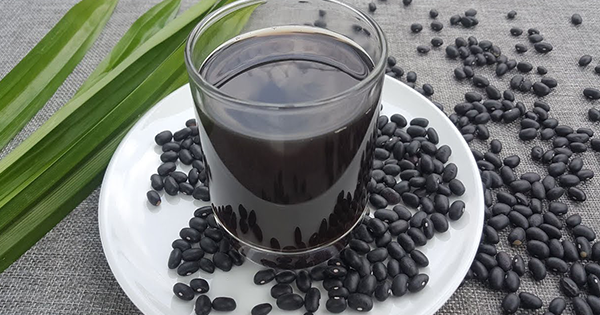 3 Điều Không Nên Làm Khi Uống Nước Đậu Đen Mùa Hè